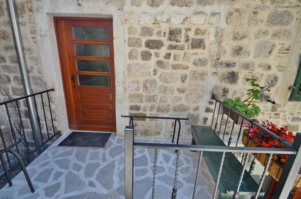 Apartments Historic Stone House Kotor Quarto foto